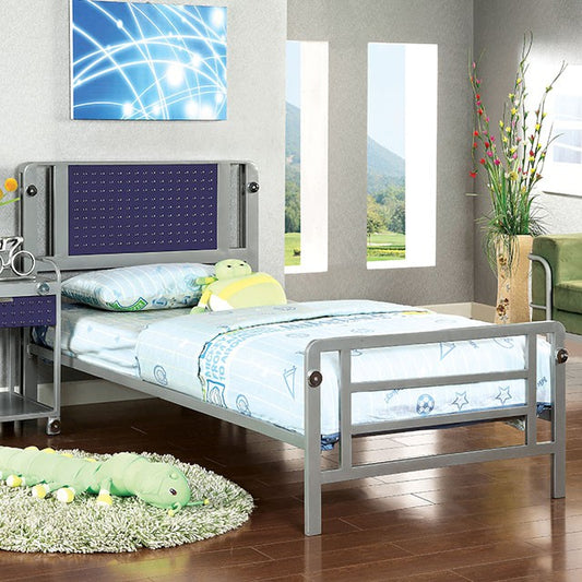 Prado - Full Bed