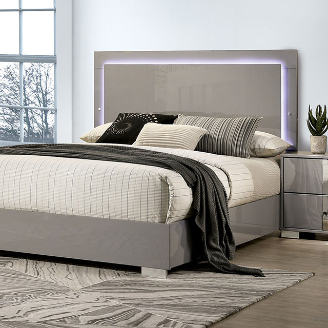 Sinistra - Queen Bed