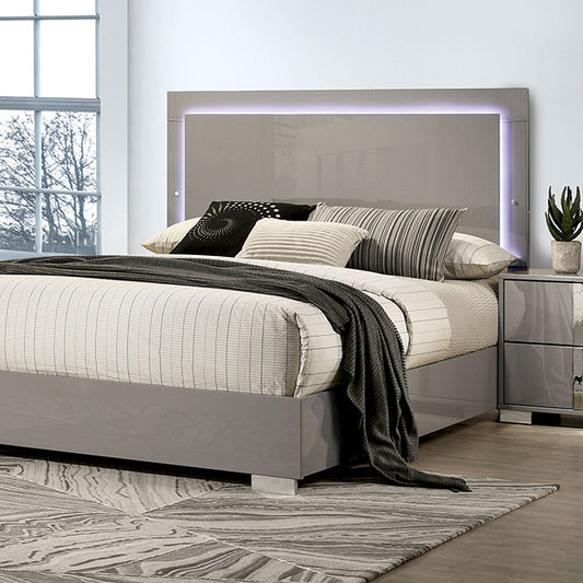 Sinistra - E.King Bed