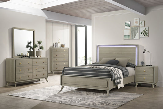 Rainier - 5 Pc Queen Bedroom Set (Panel HB)