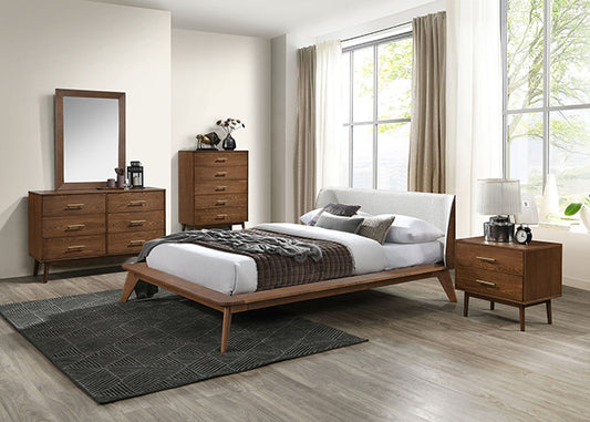 Lenzburg - 4 Pc Queen Bedroom Set