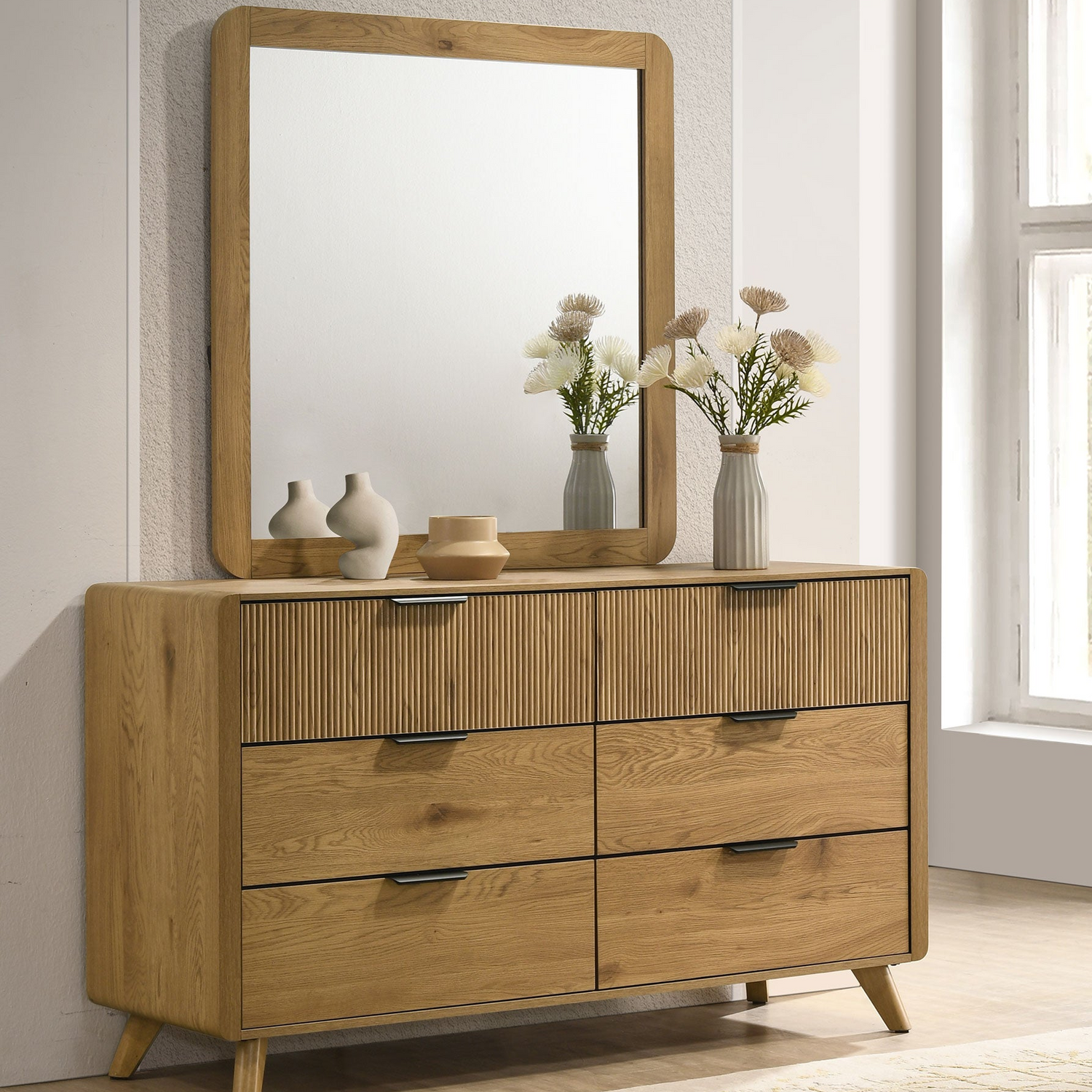 Bedroom > Dresser & Mirror