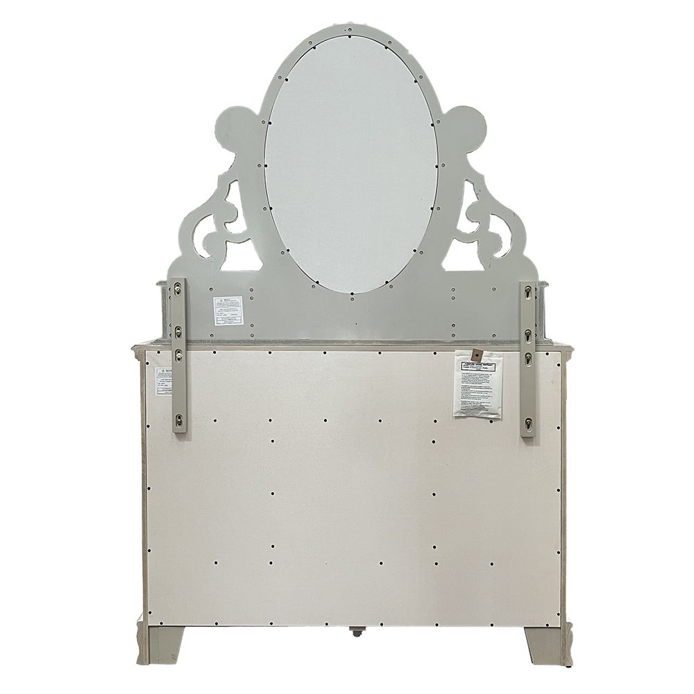 Flora - Dresser