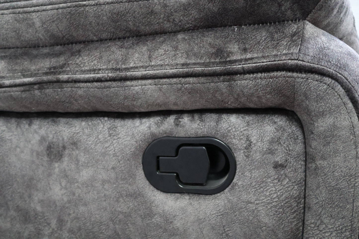 Park City - Reclining Console Loveseat