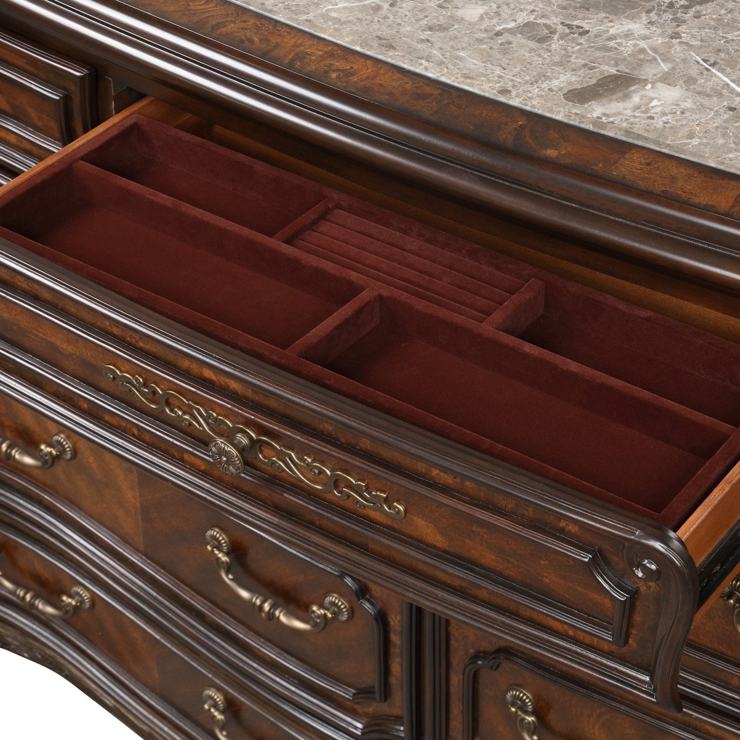Bella Notte - Dresser