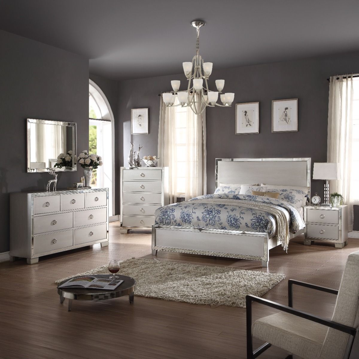 Voeville II - Mirror - Platinum
