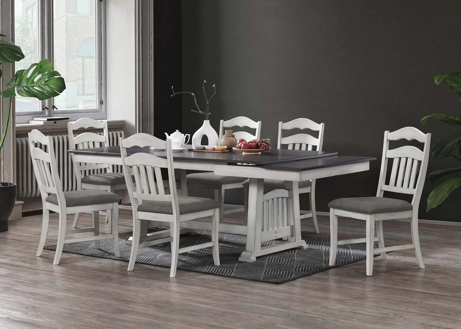 F2523 table with four F1798 dining chairs