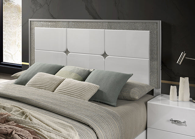 Stoholm - Queen Bed