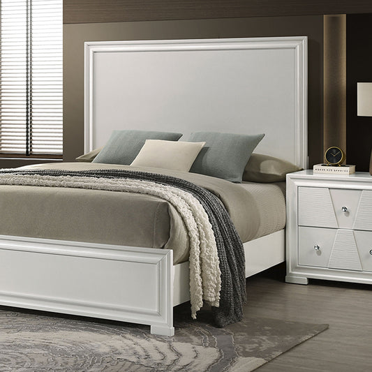 Holsted - E.King Bed