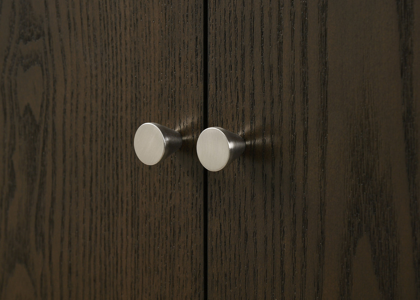 Reseda 8-piece Dining Set With Sideboard Ash Brown