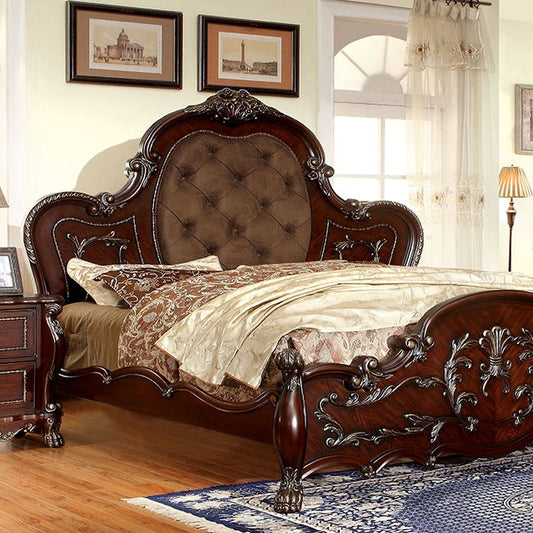 Castlewood - Queen Bed