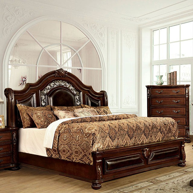 Flandreau - 5 Pc Queen Bedroom Set