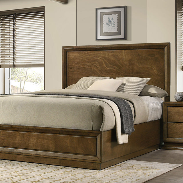 Kirkham - 4 Pc Queen Bedroom Set
