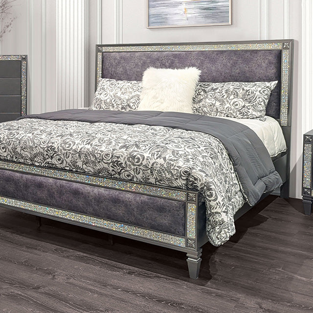Titania - 5 Pc Queen Bedroom Set