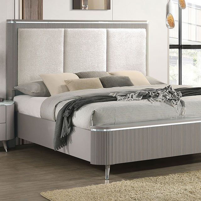 Aldridge - 5 Pc Queen Bedroom Set