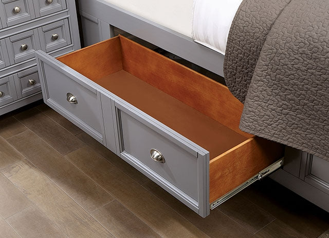 Castlile - 4 Pc Queen Bedroom Set