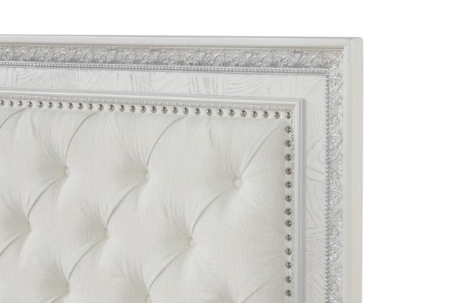 Stella Mia - 5 Pc Queen Uph Bedroom Set