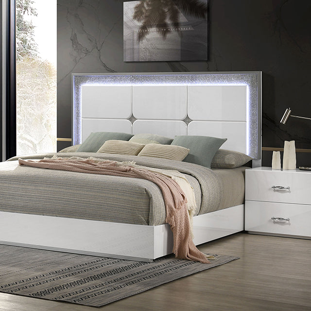 Stoholm - 4 Pc Queen Bedroom Set