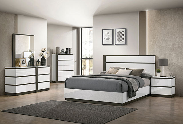 Birsfelden - 4 Pc Queen Bedroom Set