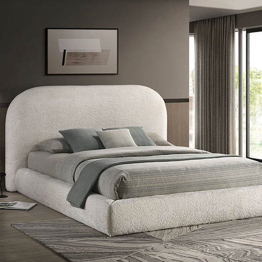 Whitnash - E.King Bed