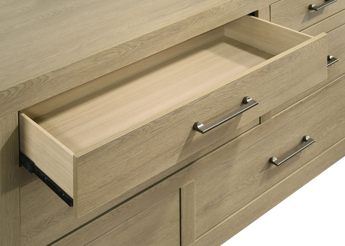 Hendricks 5-piece Queen Bedroom Set Light Oak