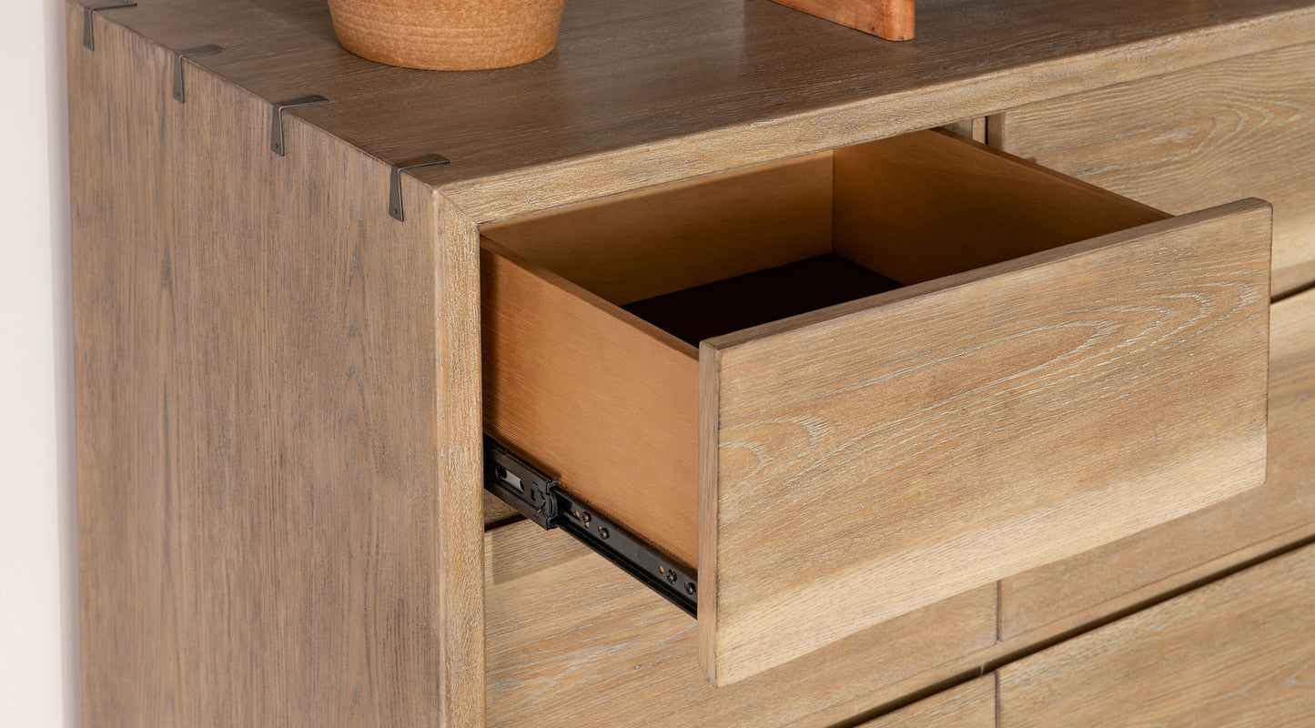Stillwater 9-drawer Dresser