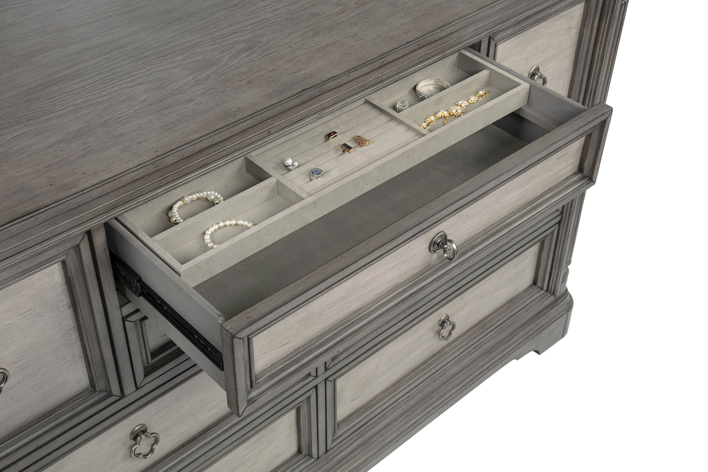 Cresswell 5-piece Eastern King Bedroom Set Weathered Taupe